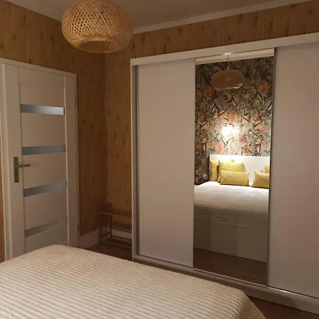 Sloneczny Z Prywatna Sauna W Stroniu Slaskim アパート Stronie Śląskie