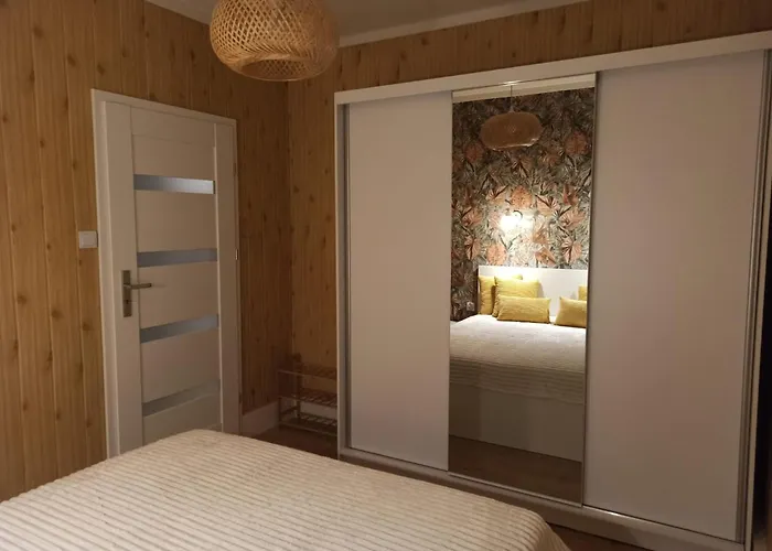 Sloneczny Z Prywatna Sauna W Stroniu Slaskim アパート Stronie Śląskie