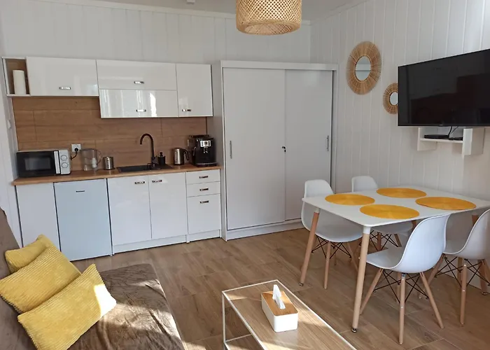 アパート Sloneczny Z Prywatna Sauna W Stroniu Slaskim